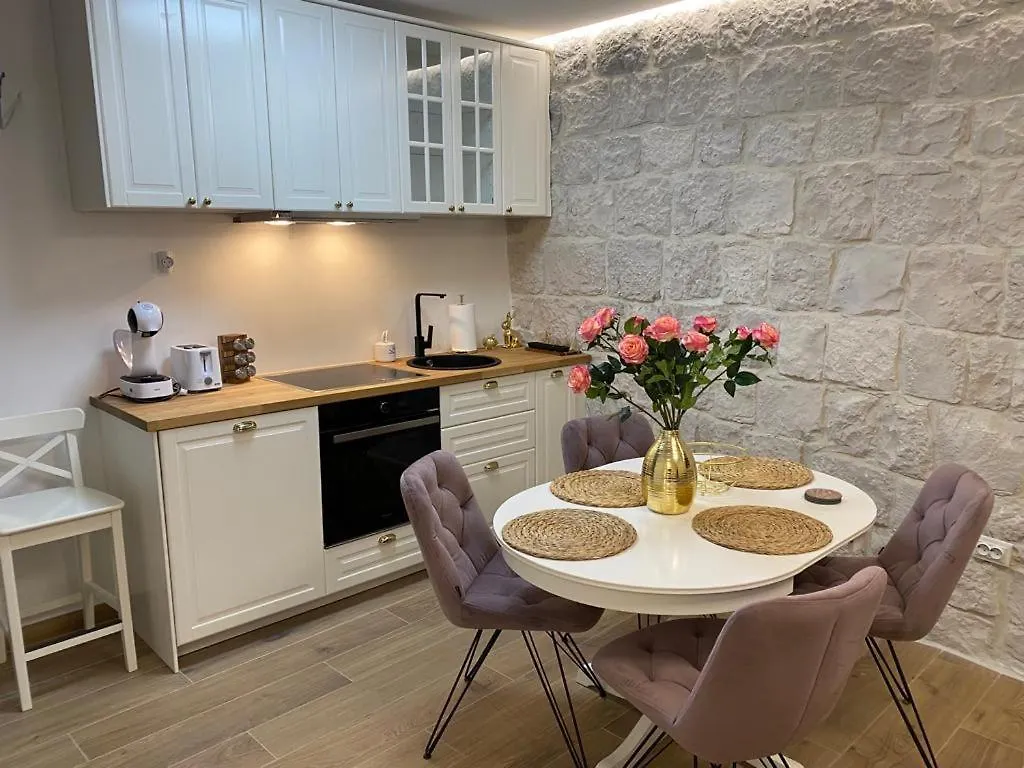 Garma Apartment Slatine Croatia